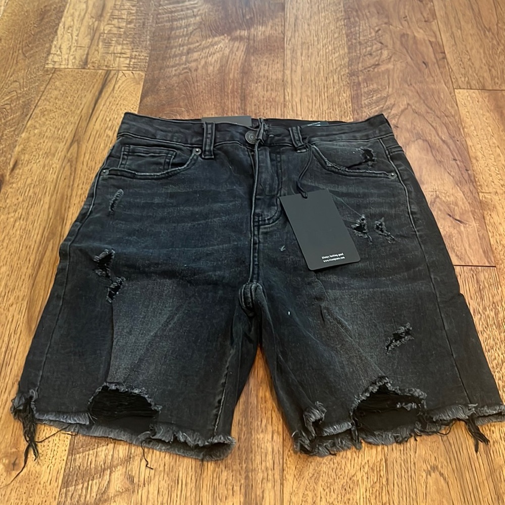 NWT Risen Woman’s Black High Waist Distressed Long Shorts Size S - Picture 1 of 5